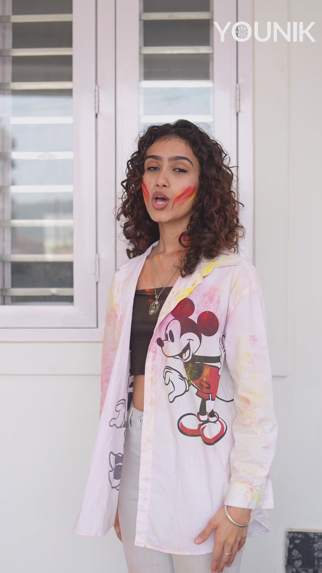 Load video: Holi Skincare Bundle – Flat 25% Off | Younik